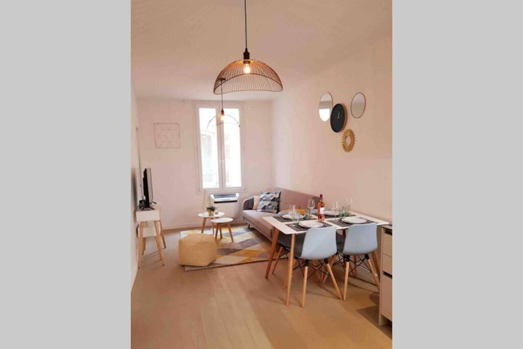 Appartement 2 Chambres Refait A Neuf, Climatise, A 2 Min De La Mer นีซ ภายนอก รูปภาพ